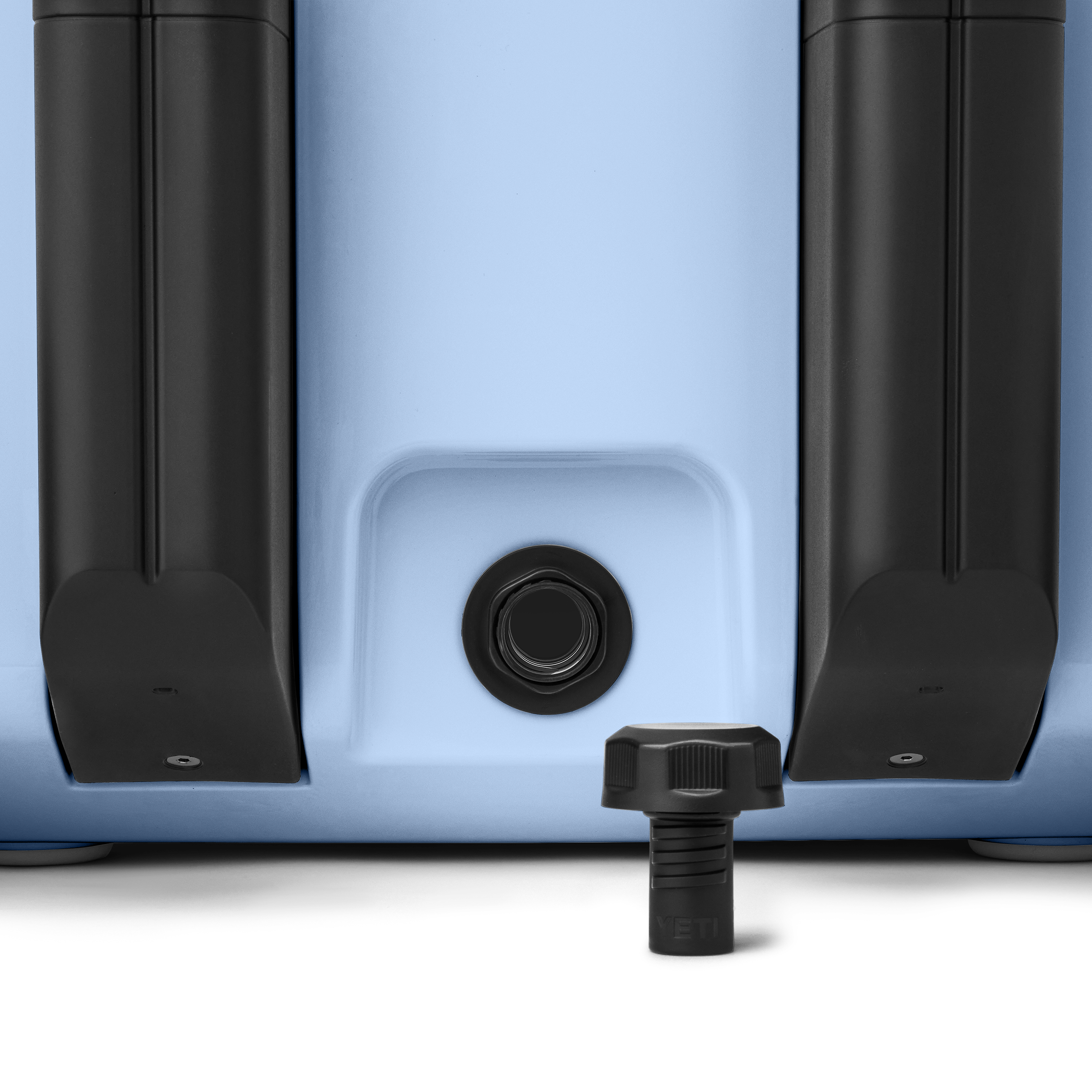 Roadie® 32 Wheeled Cool Box - Image 9