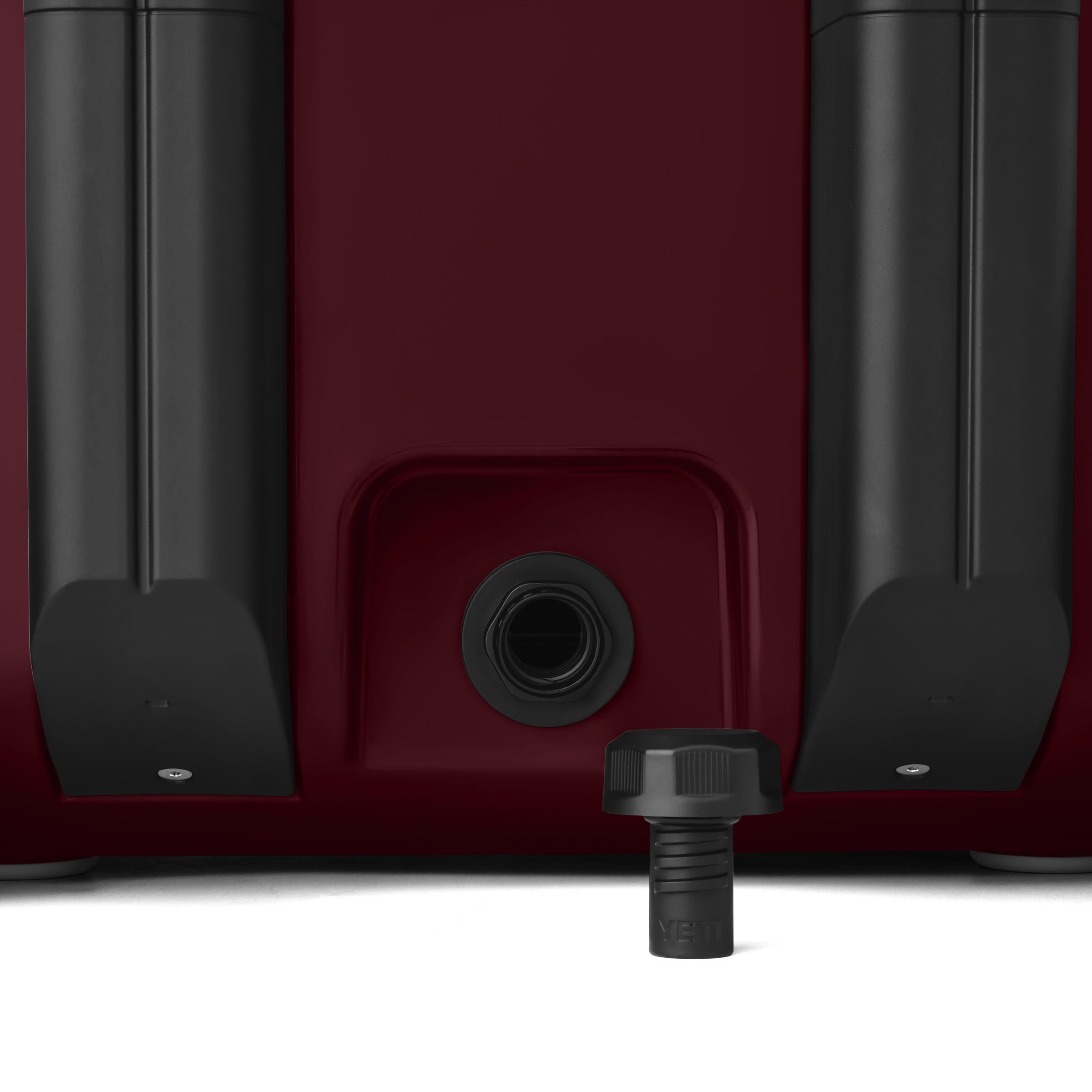 Roadie® 32 Wheeled Cool Box - Image 9